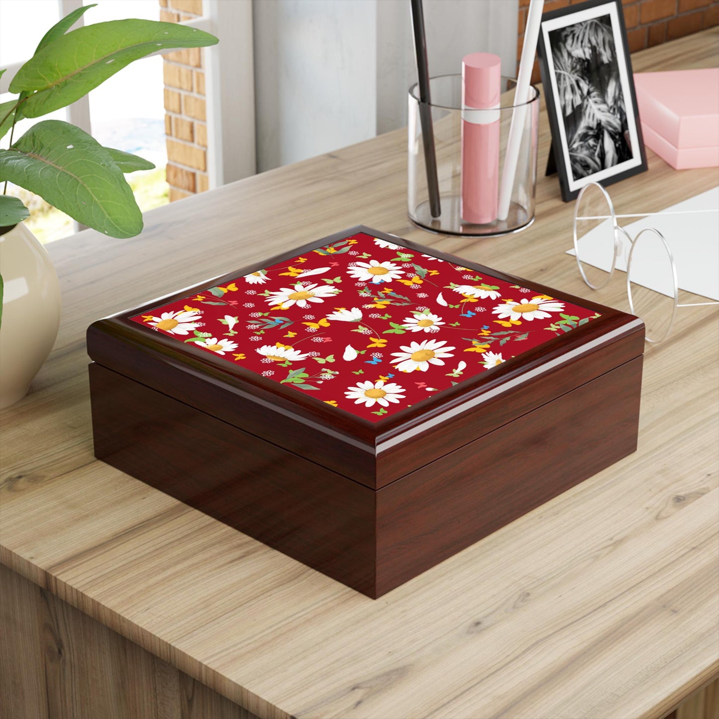 Daisy Jewelry Box, Red Floral Design, Feminine Storage Organizer, Gift for Her, Wood Trinket Holder, Decorative Container